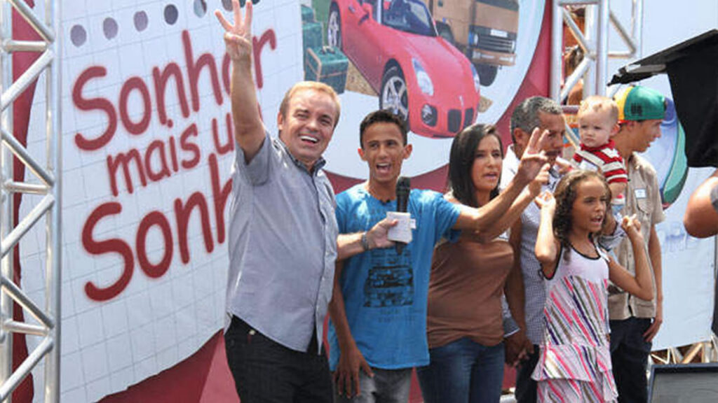 Jhonathan de Barros Santos - Garoto Herói de Hortolândia quadro Sonhar Mais Um Sonho do Programa do Gugu
