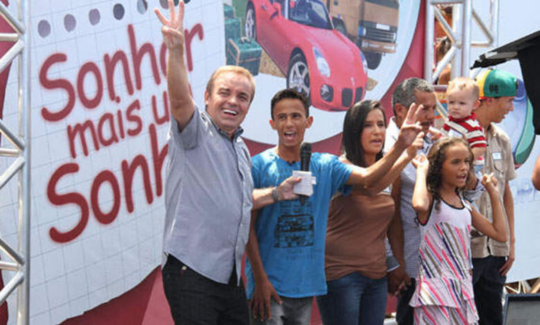 Jhonathan de Barros Santos - Garoto Herói de Hortolândia quadro Sonhar Mais Um Sonho do Programa do Gugu