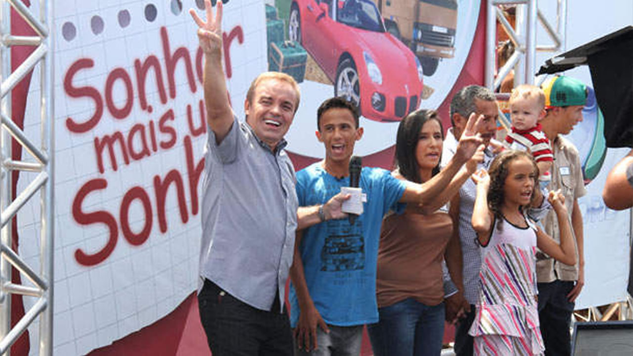 Jhonathan de Barros Santos - Garoto Herói de Hortolândia quadro Sonhar Mais Um Sonho do Programa do Gugu