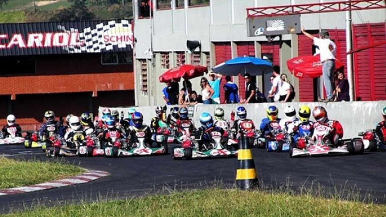 Piloto de Hortolândia disputa -Campeonato Nova Schin de Kart - 2013