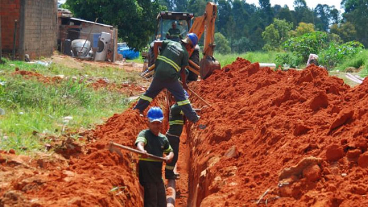 Moradores do Jardim Campos Verdes já podem solicitar ligação da rede coletora de esgoto - 2013