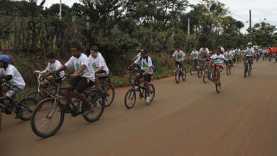 Passeio ciclístico integra comunidade e alunos da rede municipal de ensino - 2013