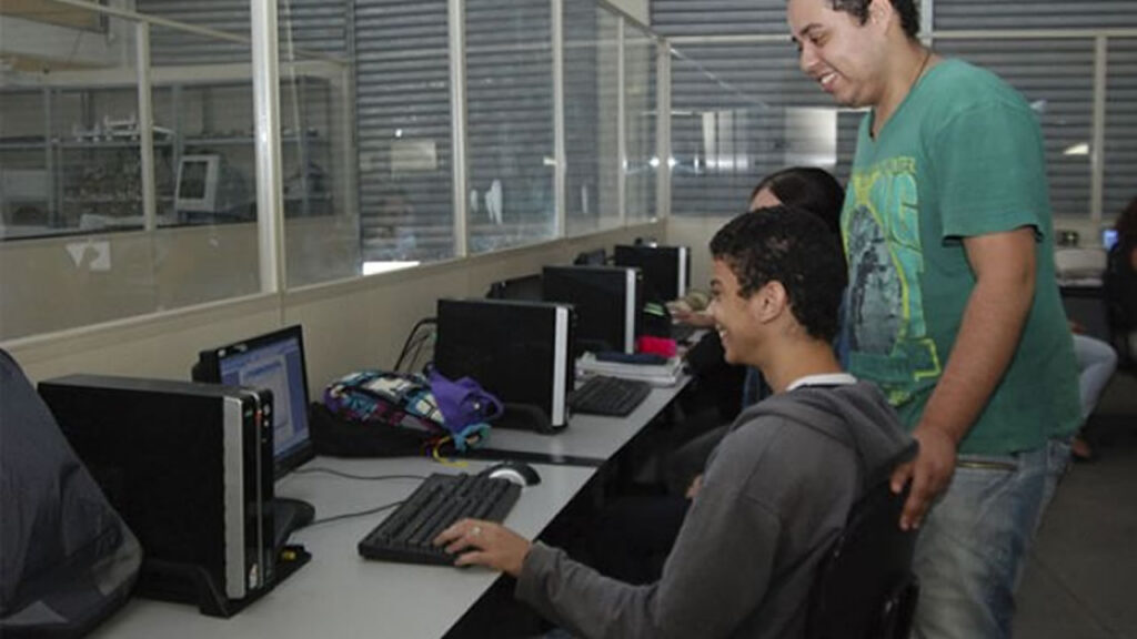Prefeitura abre inscrições para cursos gratuitos de qualificação profissional - 2013