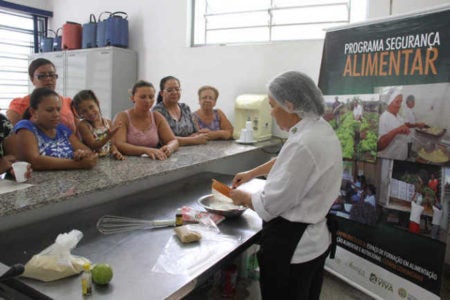 Curso Alimente-se Bem acontece na região do Jardim Amanda