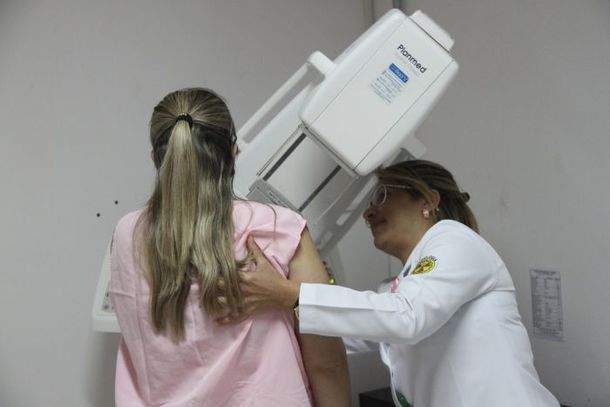 mamografia-cancer-mama-outubro-rosa