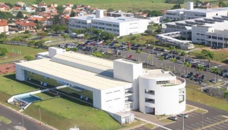 Prefeitura negocia extensão universitária da PUC em Hortolândia