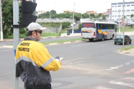 Fiscalização ganha reforço com Blitze em horários de pico