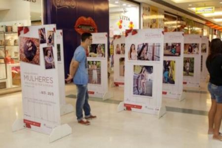 Exposição em homenagem ao Mês da Mulher termina nesta segunda-feira