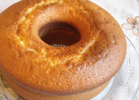 Bolo de Liquidificador Simples