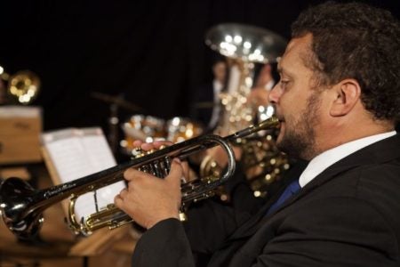 Apresentações musicais gratuitas acontecem nesta quarta-feira (15)