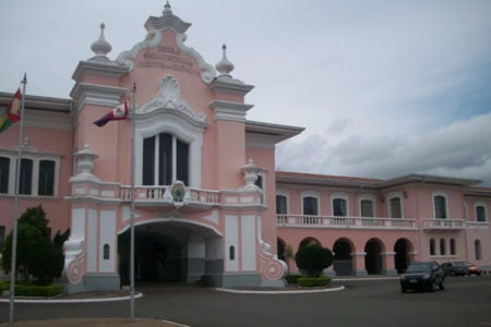 Escola de Cadetes se prepara para receber cadetes femininas