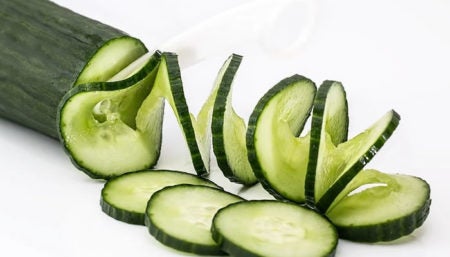 Água de pepino pode auxiliar a emagrecer até 4kg por Semana