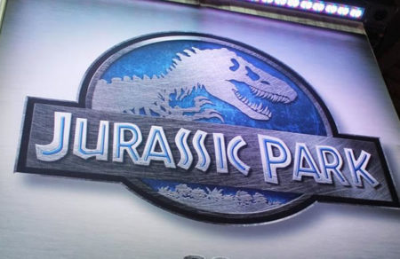 JURASSIC WORLD – O MUNDO DOS DINOSSAUROS