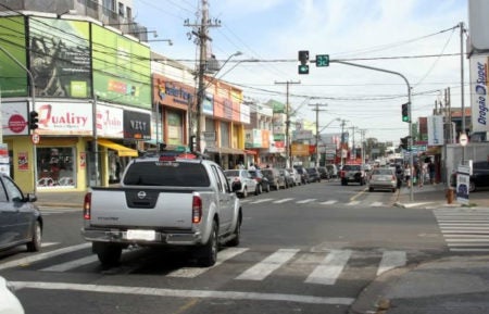 Hortolândia tem mais semáforos com contador de segundos