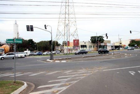 Prefeitura busca na Caixa recursos para duplicar Avenida da Emancipação