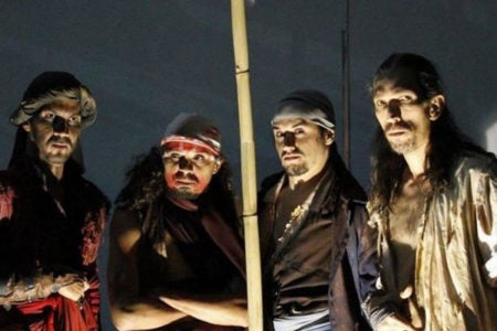 Piratas e samba dão vida a espetáculos teatrais nesta quinta-feira (20)