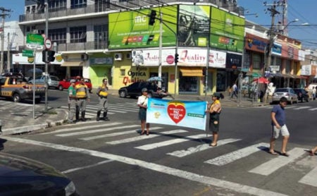 Prefeitura abre Semana do Trânsito com blitz educativa