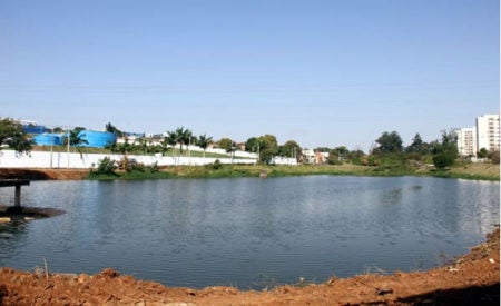 Prefeitura inicia recuperação de lagoa na região do Jardim Santa Clara