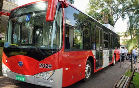 Campinas é a primeira cidade do País a ter ônibus elétrico