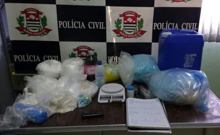 Polícia apreende mais de 6 kg de cocaína que abastecia tráfio do Jardim Minda