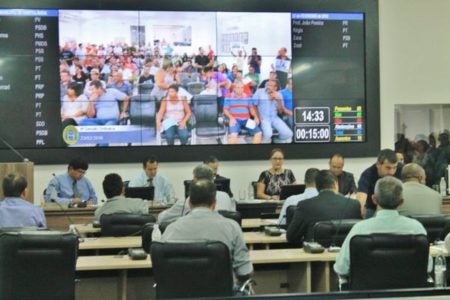 Câmara manterá horário das Sessões até o final do ano