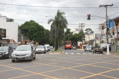 Jd. Nova Hortolândia ganha sinalização especial em cruzamento