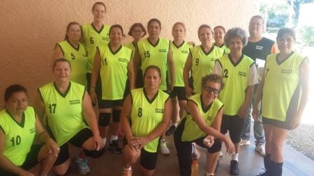 Atletas da Melhor Idade de Hortolândia participam de competição regional