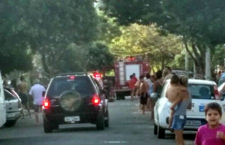 Incêndio em residência mobiliza Corpo de Bombeiros