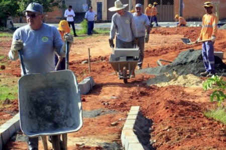 Prefeitura transforma área pública em “Bosque das Crianças”