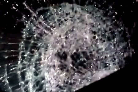 Homem morre após ser atropelado na SP-101 bem proximo a passarela