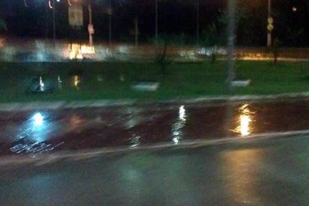 Mini tornado em Campinas e ruas alagadas em Hortolândia