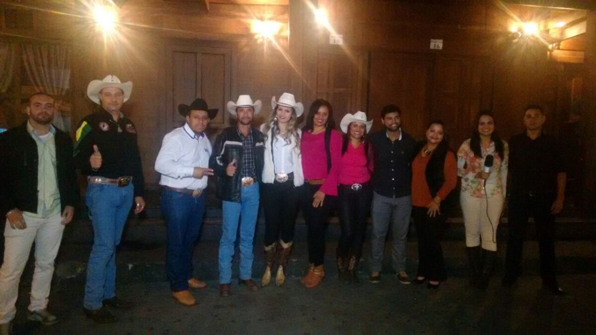 Ganhador de sorteio vai no Camarim de Fiduma e Jeca, atração de Hortolândia em julho