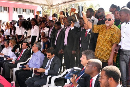 Culto de inauguração de Igreja Africana teve presença de autoridades