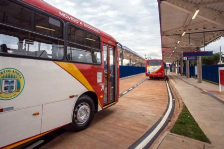 Munícipe reclama de ônibus que vai para o Amanda