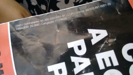 Polícia apreende material difamatório contra Perugini