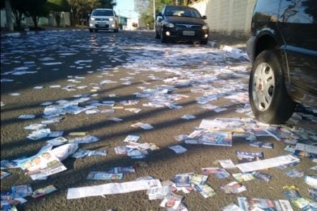 Hortolândia amanhece forrada com material eleitoral