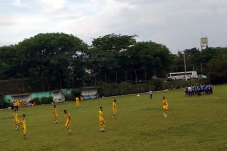 Em busca do bicampeonato, Vila Real goleia