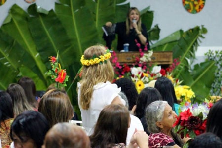 Mais de 700 mulheres participam de jantar beneficente em Hortolândia