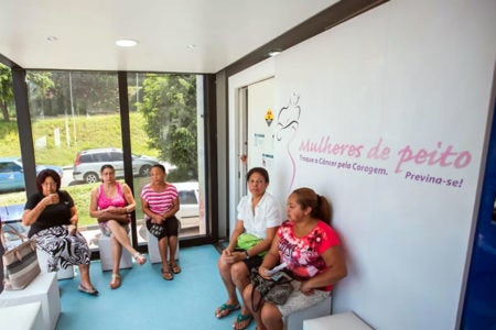 Carreta da mamografia atenderá na Vila Real