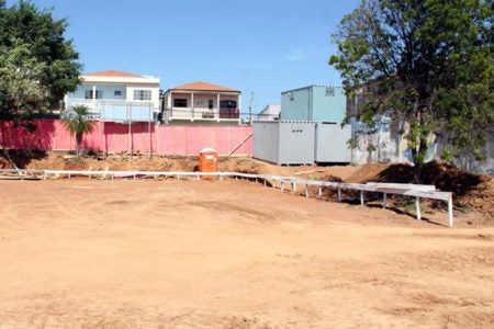 Terraplenagem dá início à obra de construção da nova UBS Jd. Amanda