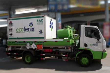 Fenix firma parceria com universidades