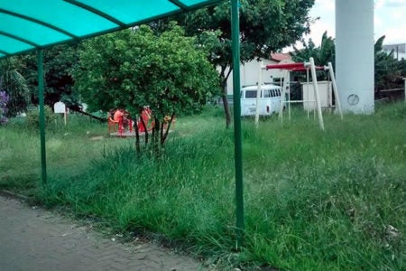 Prefeitura fará roçagem e limpeza de escola