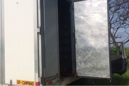 Jovens são encontrados mortos em caminhão em Hortolândia