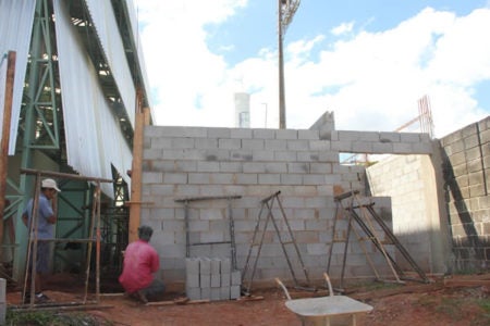 Poliesportivo terá sistema de irrigação com água da chuva