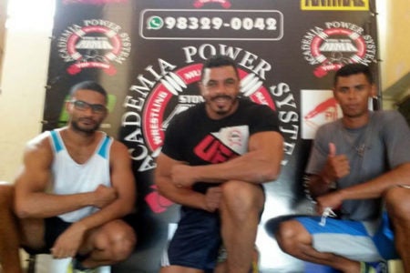 Atletas buscam vaga na seleção Brasileira de Taekwondo