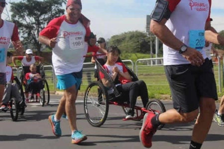 Voluntários podem se inscrever para projeto Pernas de Aluguel