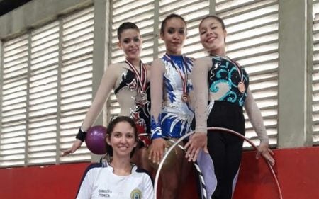 Ginastas são vice-campeãs da Copa São Paulo de ginástica rítmica