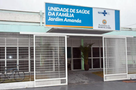 Vereadores visitam unidades de saúde no bairro Jardim Amanda
