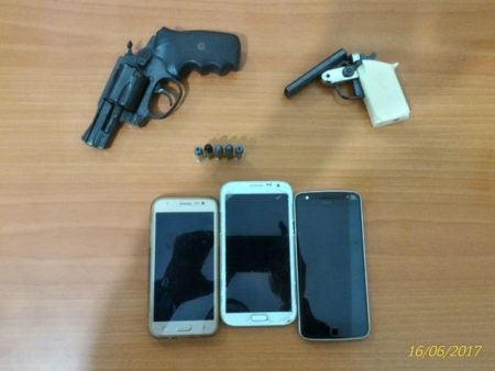 2 são presos por porte ilegal de arma no Jd Amanda