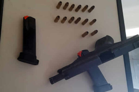 Homem é preso com pistola .40 no Amanda II